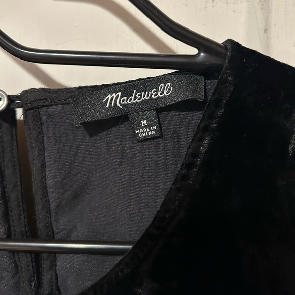 Madewell velvet top. EUC size medium. - Picture 2 of 8